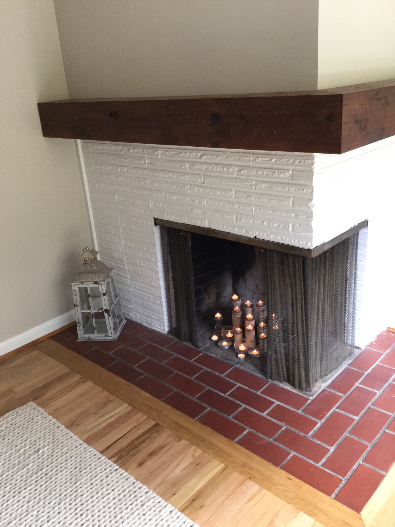 Finished fireplace mantel